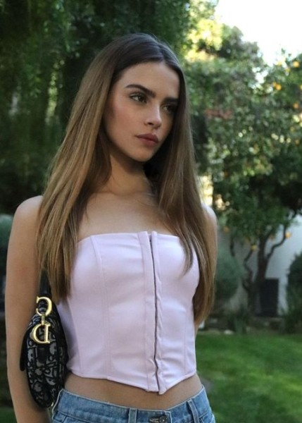 Проститутка Ева