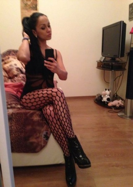 Проститутка Кира