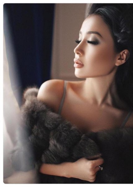 Проститутка Доминика