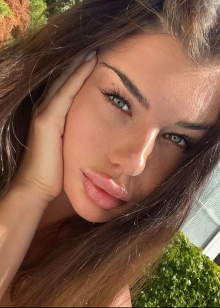 Проститутка Lucy