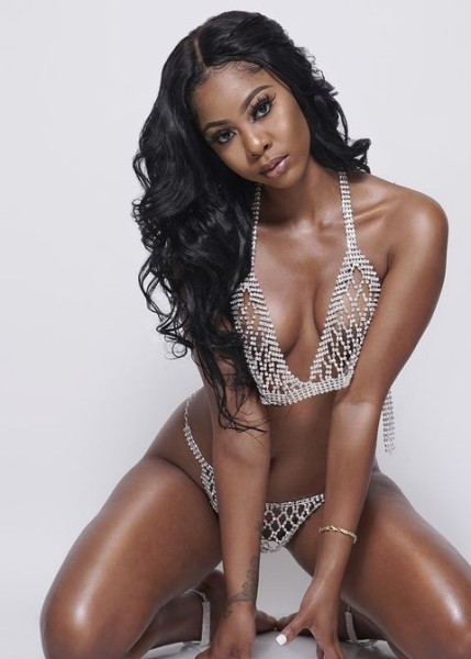 Проститутка Оливия