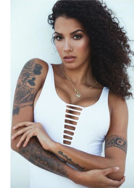 Проститутка Элеонора