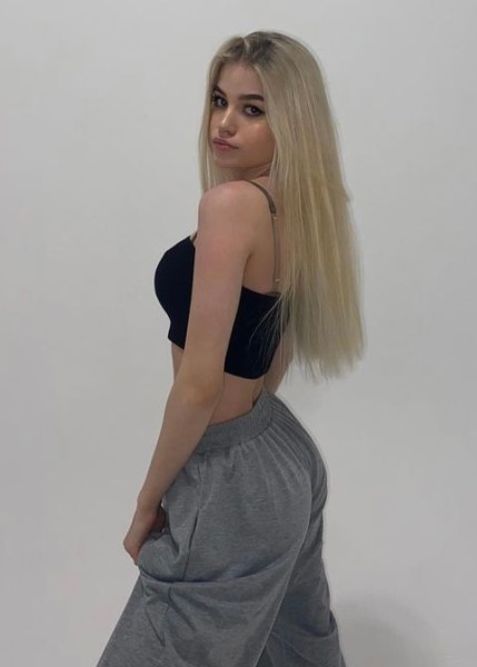 Проститутка Соня