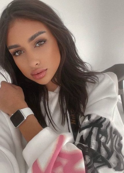 Проститутка Агнес