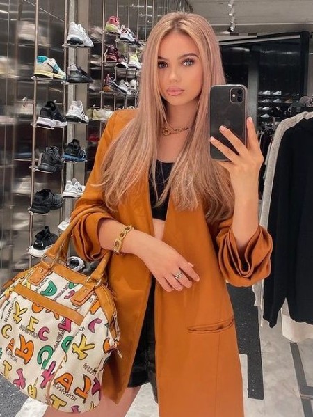 Проститутка НИКА