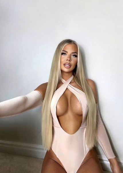 Проститутка Николь