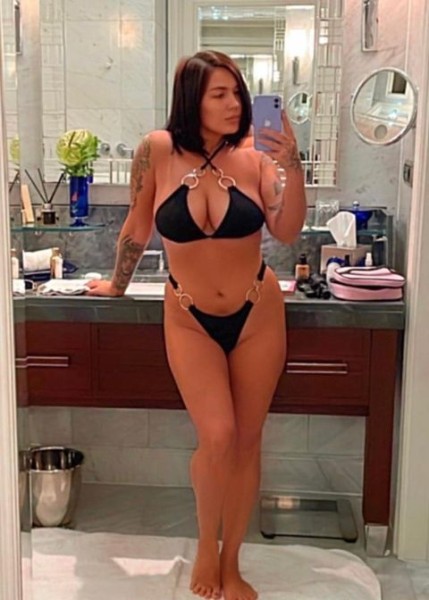 Проститутка Мари