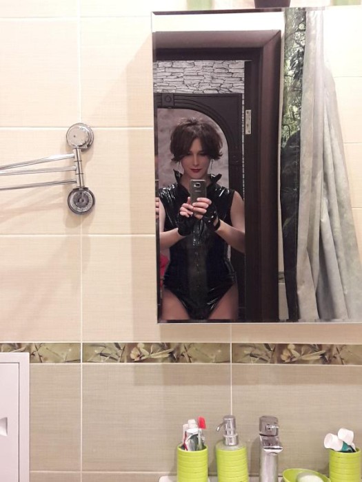 Слава Нежная