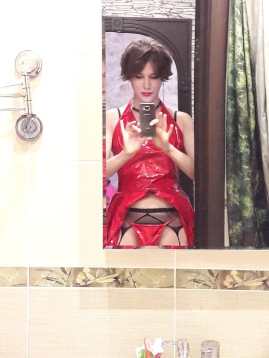 Слава Нежная