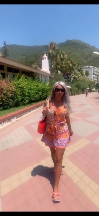 Натали Люкс